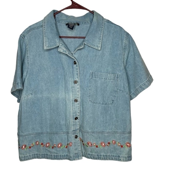 Denim & Co. Women’s Short Sleeve Denim Button Up Shirt 1X Embroidered Trim Blue - Picture 1 of 4